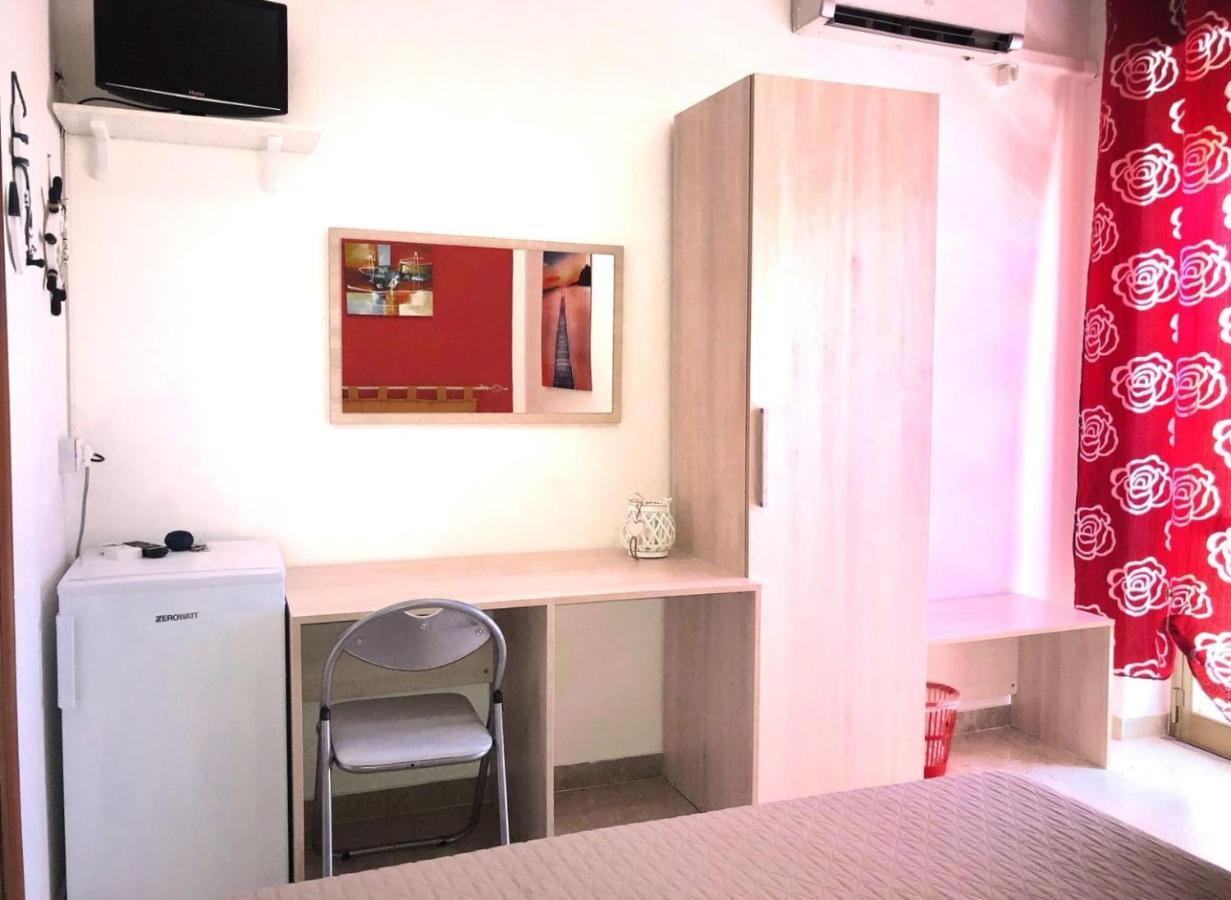 Hotel Dimora Il Girasole Torre San Giovanni Exterior foto